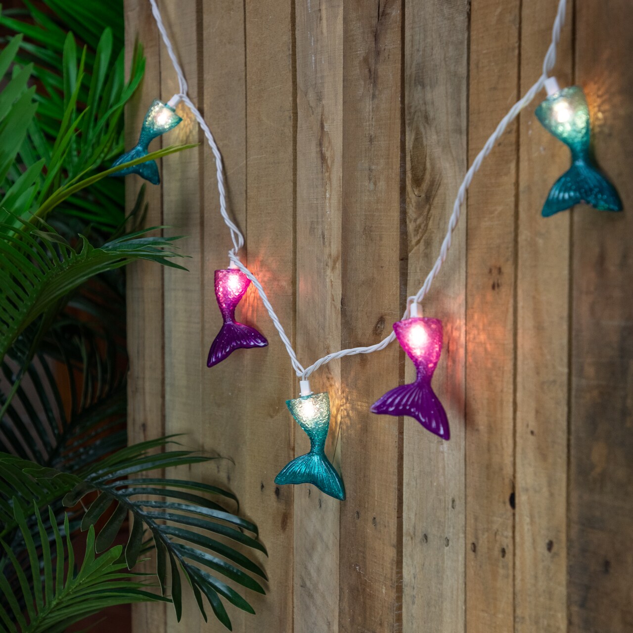 Northlight Mermaid Tails Patio Light Set - 6' White Wire - 10ct